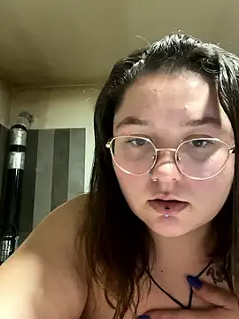 _maracr19_'s Webcam Show