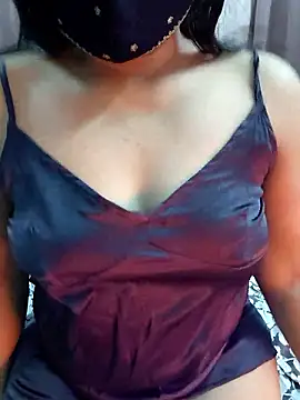 Half_girlfrnd_530's Webcam Show