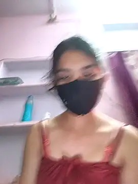 Show modela kinsu4763 na web-kameri