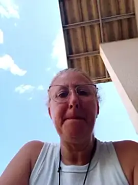 MILEIDE980's Webcam Show