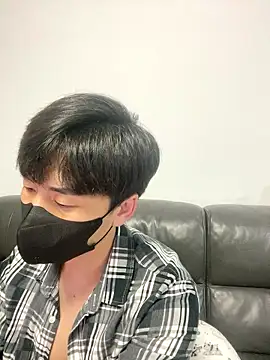 Chatroom XXX en direct de kimze7