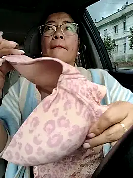 __valentina18's Live XXX Chat