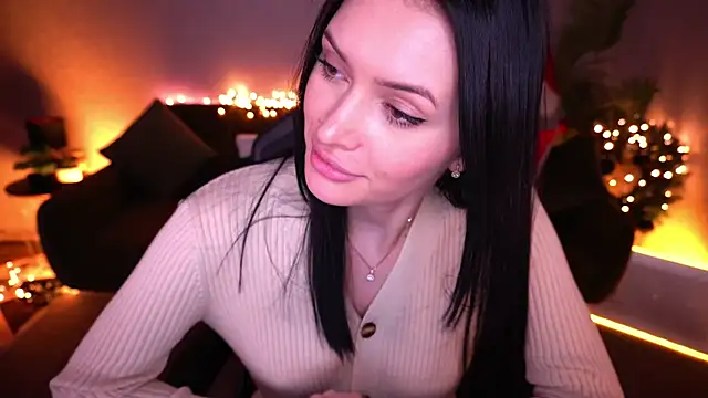 MilaSecrett's Webcam Show