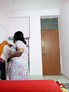 CUTE-LOVE-SWEETS' Webcam Show