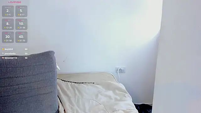 halabi_saha's Webcam Show