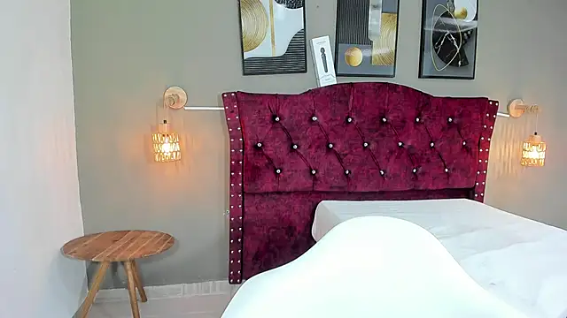 angela_nix's Live XXX Chat