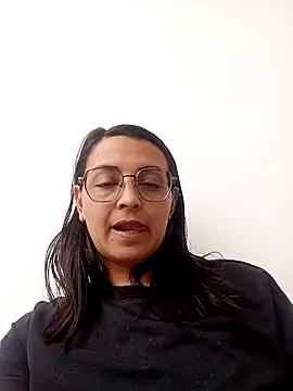 bri_ali's Live XXX Chat