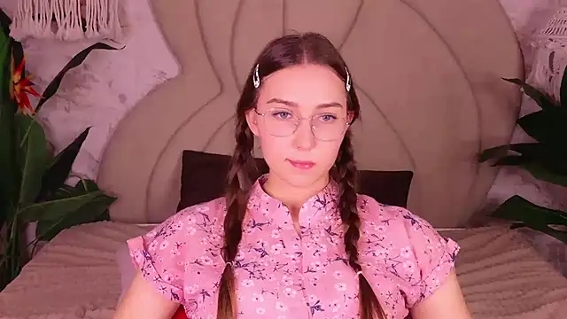 OliviaLay's Live XXX Chat