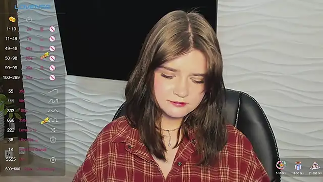 LanaTreades' Live XXX Chat