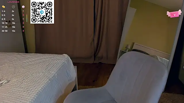 LenaKurpiel's Live XXX Chat