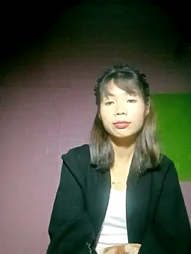 Yaya-827's Live XXX Chat