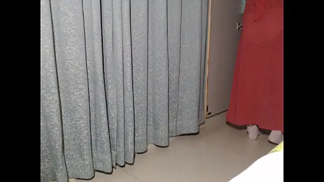 CuteRhea69's Live XXX Chat