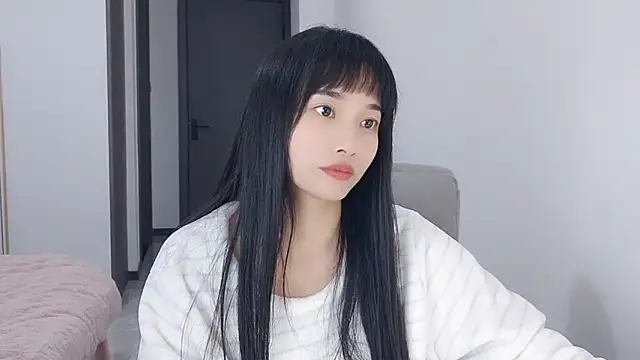 Lisa-3333's Live XXX Chat