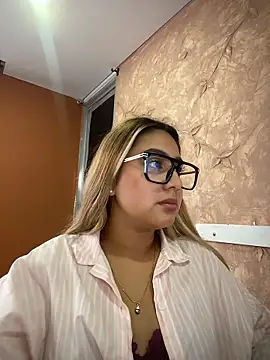 Miabonnett_'s Live XXX Chat