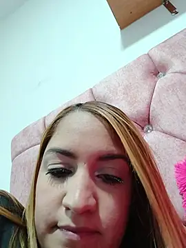 Ruby_hott's Live XXX Chat