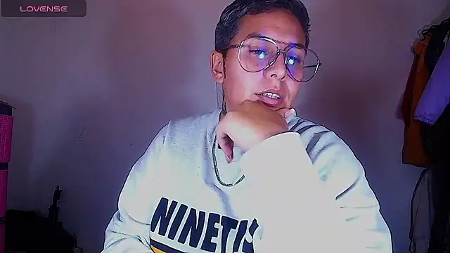 Yessi_rousse's Live XXX Chat