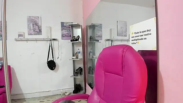 CAMILA--REY's Live XXX Chat