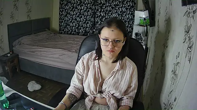 Withbeautyeyes Webcam Show