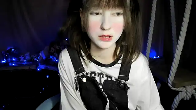 Yoonhee_ki's Live XXX Chat