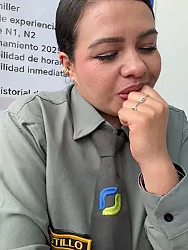 Ariana-07's Webcam Show