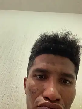 Chee19's Live XXX Chat