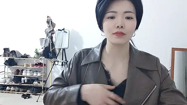 Lulu-uu's Webcam Show