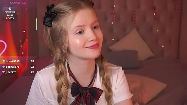 LilianHoward Webcamshow