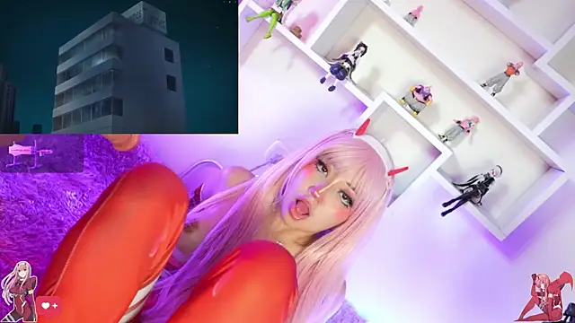 Kira--'s Webcam Show