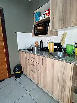 FreakySag_8888's Live XXX Chat