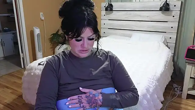 Show webcam de TexasTattooedHouseWife
