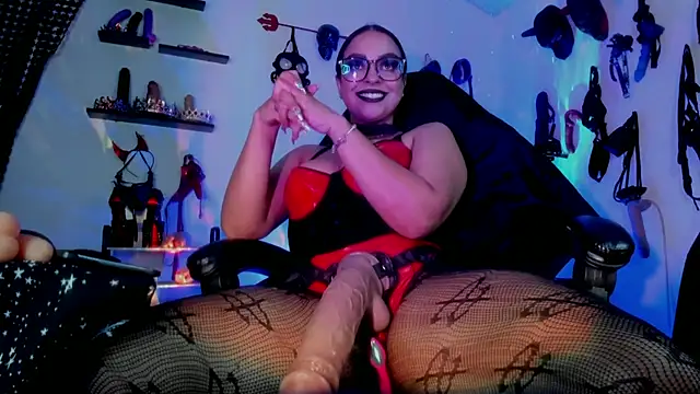 veresskaardila77's Live XXX Chat