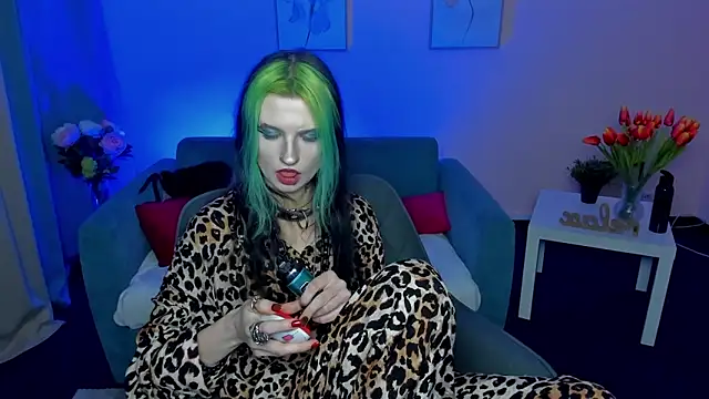 ToxicKittyy's Live XXX Chat