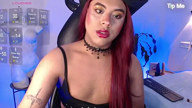 Emili_Roux's Webcam Show