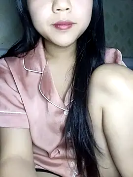 crush215 网络视讯表演