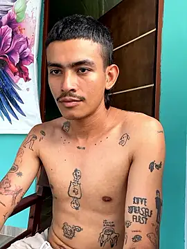 sorry-mom69's Webcam Show