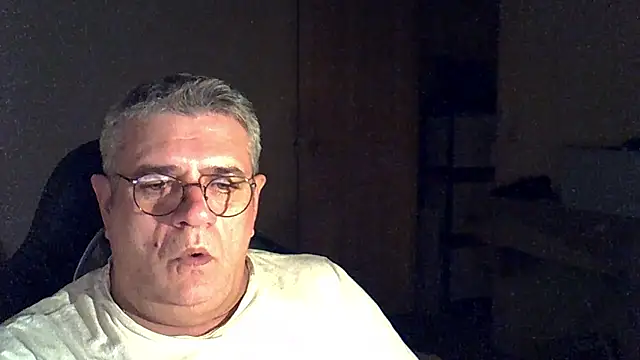 _hippo_'s Webcam Show