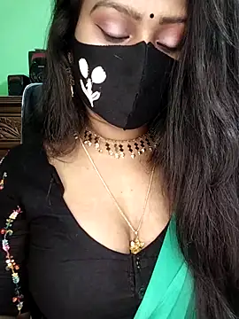 Idhika-Paul's Live XXX Chat