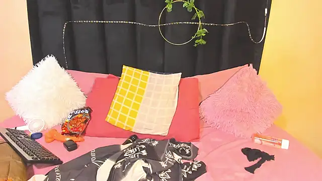 AmazingDarkDoll's Live XXX Chat