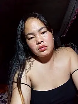 emilyzz's Live XXX Chat