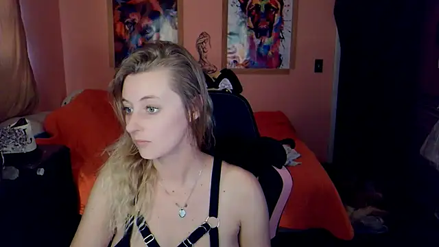 YourSecretGF963's Webcam Show