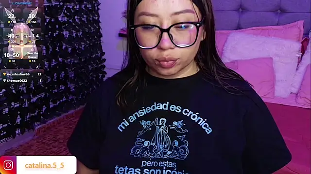 Kata_Bigboobs' Webcam Show