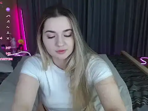 Вебкам-шоу BellaaBlushh