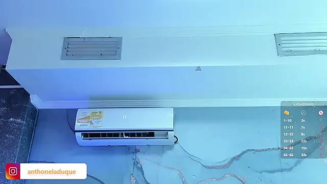 AnthonelaDuque's Live XXX Chat