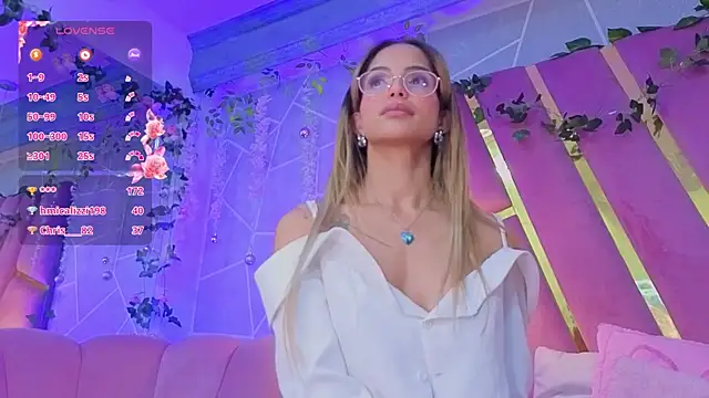 EmmyCortez's Live XXX Chat