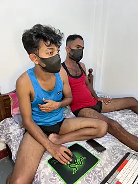 ShayanLK: вебкам-шоу