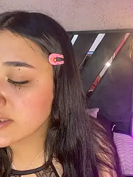 Catalina_sweet11's Live XXX Chat