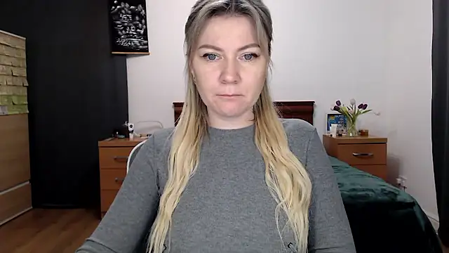 ParadiseAlina's Webcam Show