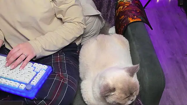 forget_me_not_eve's Live XXX Chat