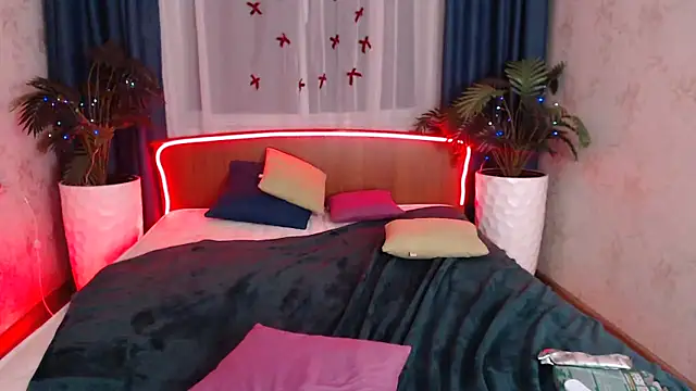 KisaModel's Live XXX Chat