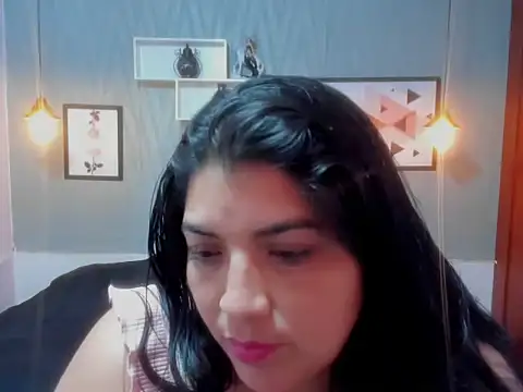 Chantall_clk's Live XXX Chat